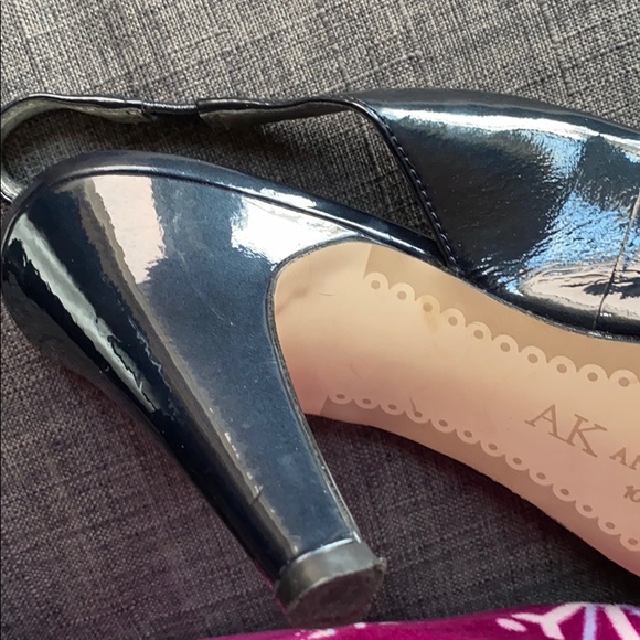 Anne Klein AK Peep Toe Patent Leather Portia 10 - Picture 8 of 8